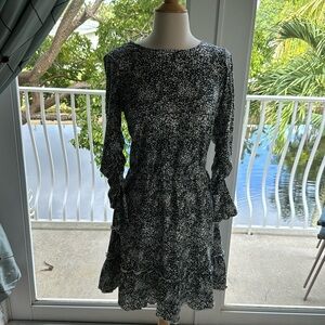 Parker dress size small